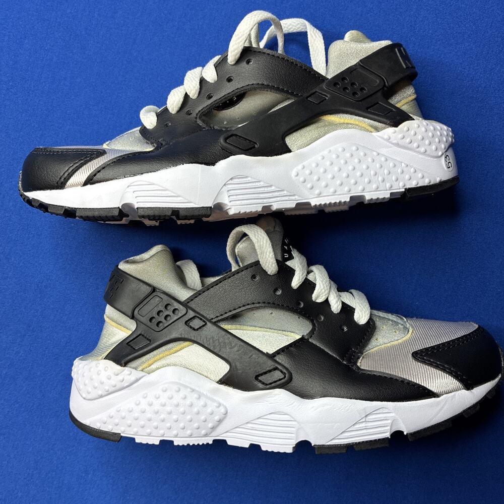 Nike Air Huarache Run Ultra Shoes Boys Size 4Y Black Silver Running 654275-044